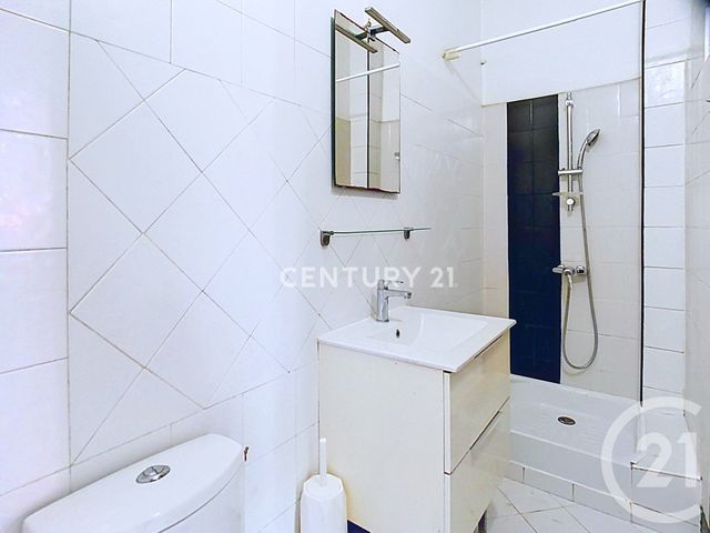 Appartement T1 à vendre - 1 pièce - 22.39 m2 - AUBAGNE - 13 - PROVENCE-ALPES-COTE-D-AZUR - Century 21 Agence Beaumond