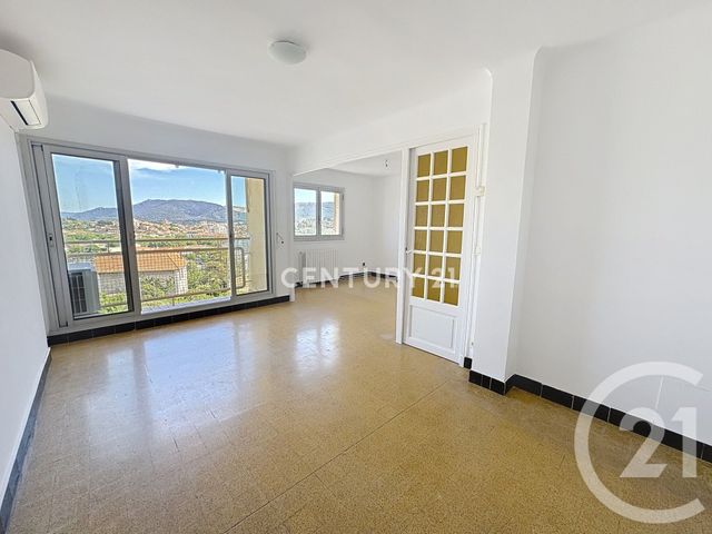 Appartement F3 à louer - 3 pièces - 63.53 m2 - AUBAGNE - 13 - PROVENCE-ALPES-COTE-D-AZUR - Century 21 Agence Beaumond