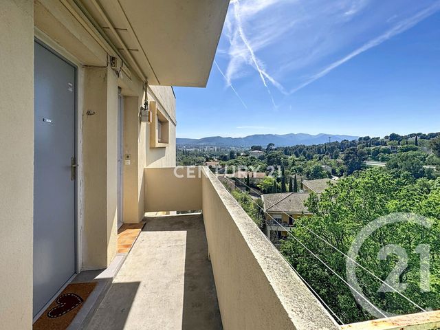 Appartement F3 à louer - 3 pièces - 63.53 m2 - AUBAGNE - 13 - PROVENCE-ALPES-COTE-D-AZUR - Century 21 Agence Beaumond