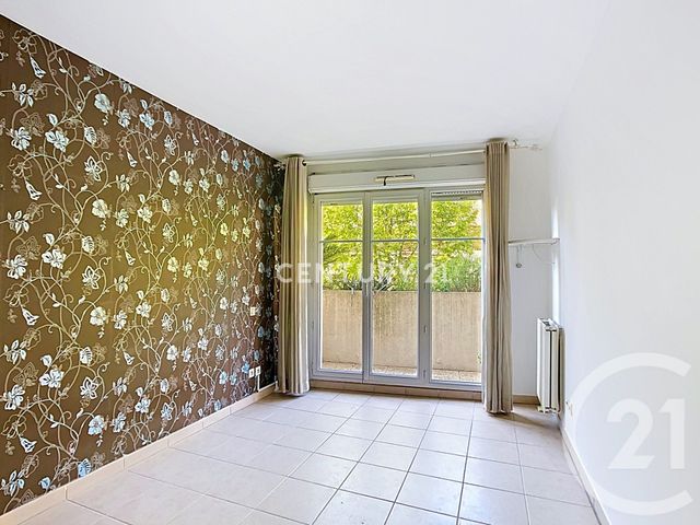 Appartement F4 à vendre - 4 pièces - 80.06 m2 - AUBAGNE - 13 - PROVENCE-ALPES-COTE-D-AZUR - Century 21 Agence Beaumond