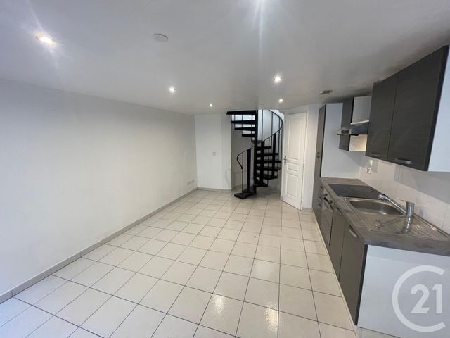 Appartement T2 à louer - 2 pièces - 42.11 m2 - AUBAGNE - 13 - PROVENCE-ALPES-COTE-D-AZUR - Century 21 Agence Beaumond