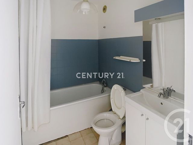 Appartement Studio à louer - 1 pièce - 27.09 m2 - AUBAGNE - 13 - PROVENCE-ALPES-COTE-D-AZUR - Century 21 Agence Beaumond