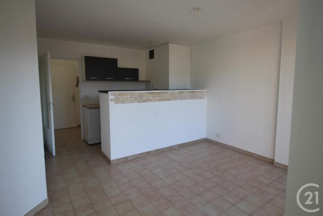 Appartement Studio à louer AUBAGNE
