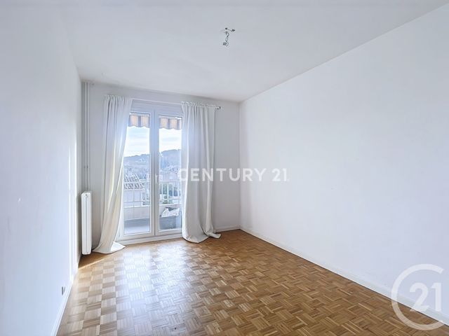 Appartement F4 à vendre - 4 pièces - 70.0 m2 - AUBAGNE - 13 - PROVENCE-ALPES-COTE-D-AZUR - Century 21 Agence Beaumond