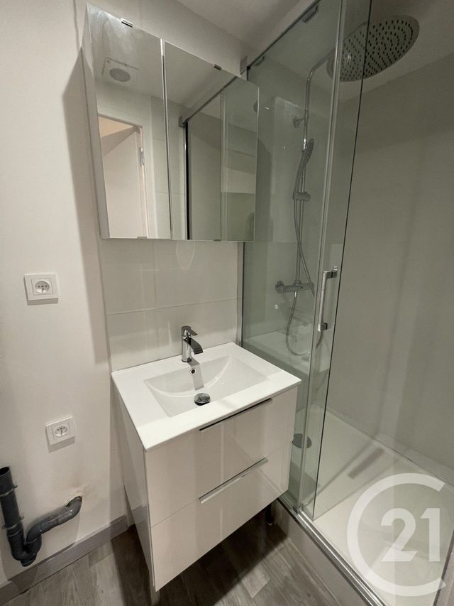 Appartement T1 à louer - 1 pièce - 23.12 m2 - AUBAGNE - 13 - PROVENCE-ALPES-COTE-D-AZUR - Century 21 Agence Beaumond
