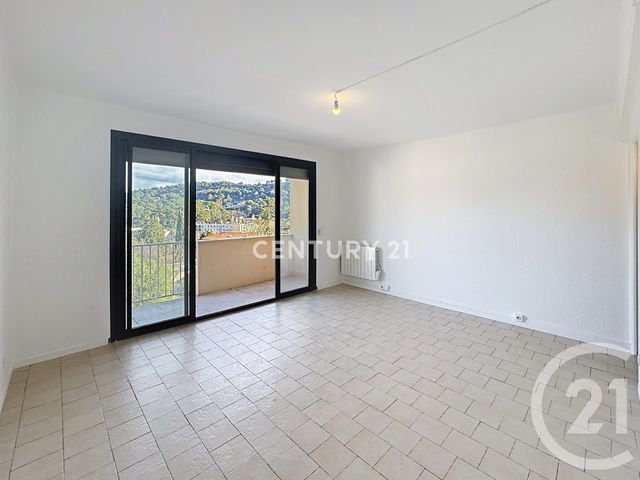 Appartement Studio à louer - 1 pièce - 26.28 m2 - CARNOUX EN PROVENCE - 13 - PROVENCE-ALPES-COTE-D-AZUR - Century 21 Agence Beaumond