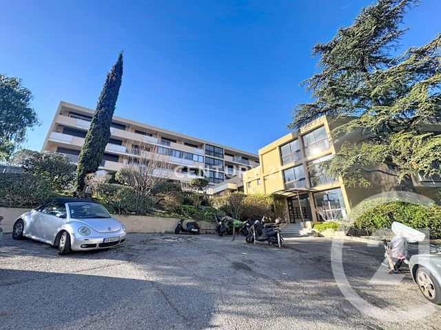 Appartement Studio à louer - 1 pièce - 26.28 m2 - CARNOUX EN PROVENCE - 13 - PROVENCE-ALPES-COTE-D-AZUR - Century 21 Agence Beaumond