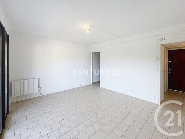 Appartement Studio à louer - 1 pièce - 26.28 m2 - CARNOUX EN PROVENCE - 13 - PROVENCE-ALPES-COTE-D-AZUR - Century 21 Agence Beaumond