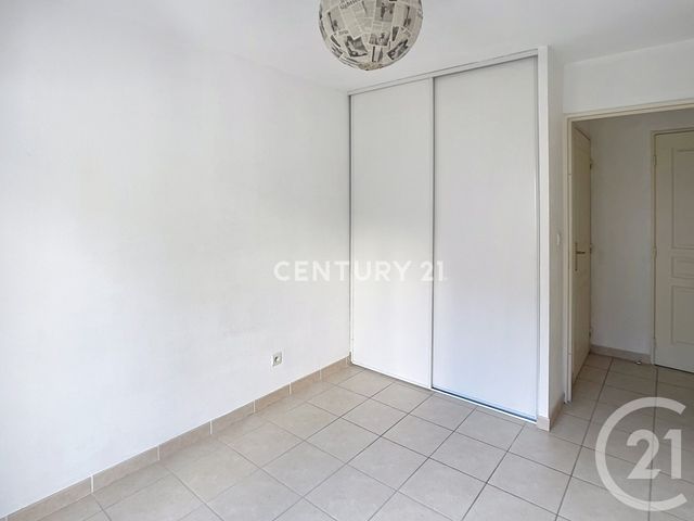 Appartement T2 à louer - 2 pièces - 41.72 m2 - AUBAGNE - 13 - PROVENCE-ALPES-COTE-D-AZUR - Century 21 Agence Beaumond