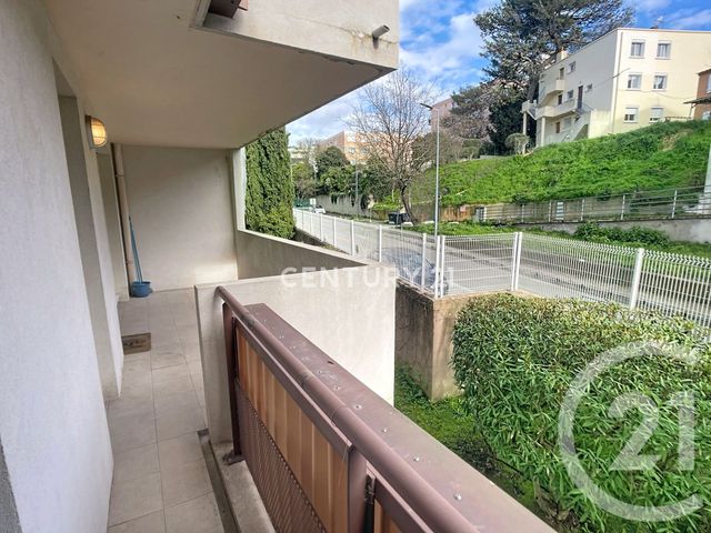 Appartement T2 à louer - 2 pièces - 41.72 m2 - AUBAGNE - 13 - PROVENCE-ALPES-COTE-D-AZUR - Century 21 Agence Beaumond