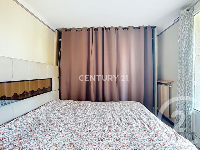 Appartement F4 à vendre - 4 pièces - 74.0 m2 - AUBAGNE - 13 - PROVENCE-ALPES-COTE-D-AZUR - Century 21 Agence Beaumond