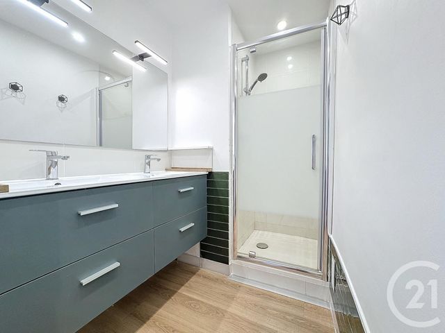 Appartement T3 à louer - 3 pièces - 52.8 m2 - AUBAGNE - 13 - PROVENCE-ALPES-COTE-D-AZUR - Century 21 Agence Beaumond