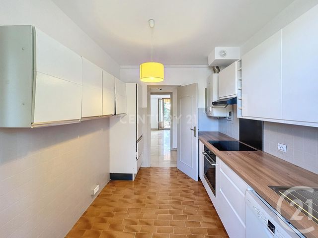 Appartement T4 à louer - 4 pièces - 76.26 m2 - AUBAGNE - 13 - PROVENCE-ALPES-COTE-D-AZUR - Century 21 Agence Beaumond