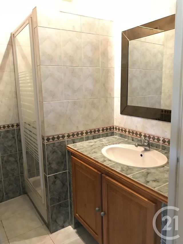 Appartement T2 à louer - 2 pièces - 44.89 m2 - MARSEILLE - 13011 - PROVENCE-ALPES-COTE-D-AZUR - Century 21 Agence Beaumond