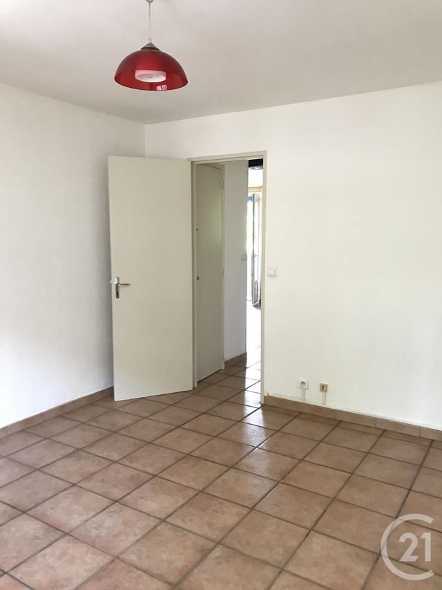 Appartement T2 à louer - 2 pièces - 44.89 m2 - MARSEILLE - 13011 - PROVENCE-ALPES-COTE-D-AZUR - Century 21 Agence Beaumond
