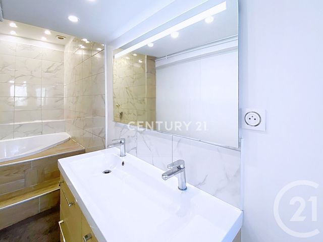 maison à vendre - 5 pièces - 109.0 m2 - LA PENNE SUR HUVEAUNE - 13 - PROVENCE-ALPES-COTE-D-AZUR - Century 21 Agence Beaumond