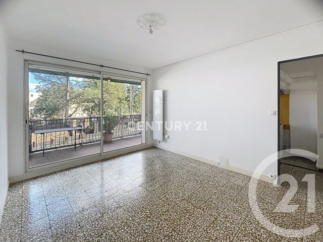 Appartement T2 à louer - 2 pièces - 40.61 m2 - AUBAGNE - 13 - PROVENCE-ALPES-COTE-D-AZUR - Century 21 Agence Beaumond