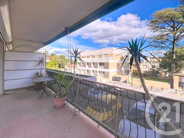 Appartement T2 à louer - 2 pièces - 40.61 m2 - AUBAGNE - 13 - PROVENCE-ALPES-COTE-D-AZUR - Century 21 Agence Beaumond