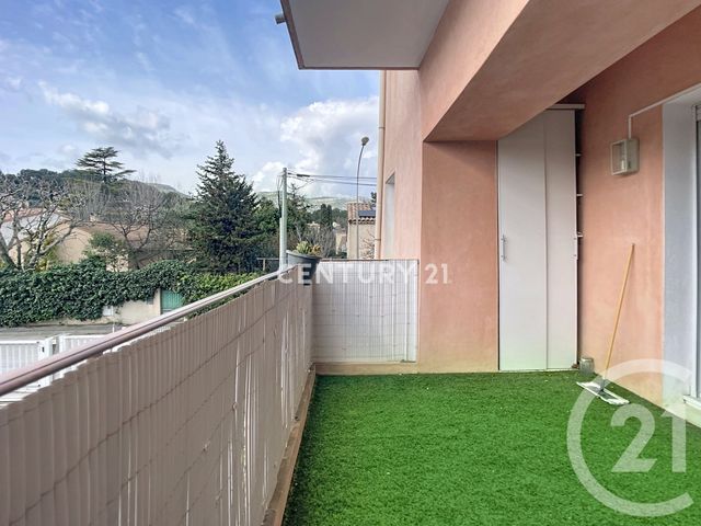 Appartement T3 à vendre - 3 pièces - 73.71 m2 - ROQUEVAIRE - 13 - PROVENCE-ALPES-COTE-D-AZUR - Century 21 Agence Beaumond