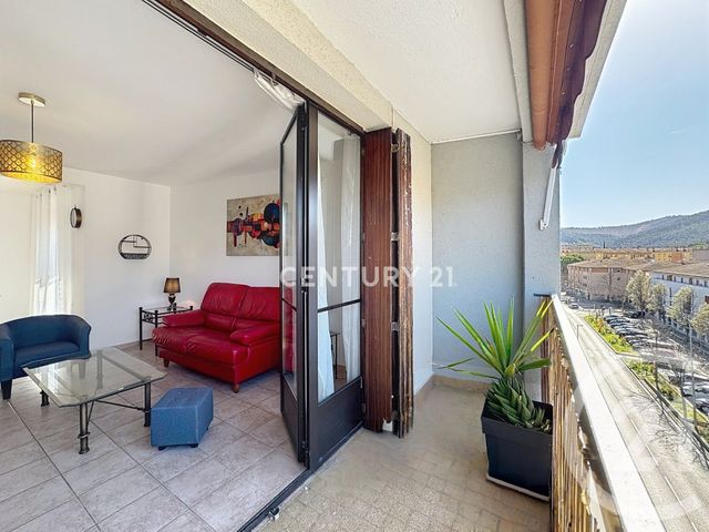 Appartement T3 à louer - 3 pièces - 70.7 m2 - AUBAGNE - 13 - PROVENCE-ALPES-COTE-D-AZUR - Century 21 Agence Beaumond