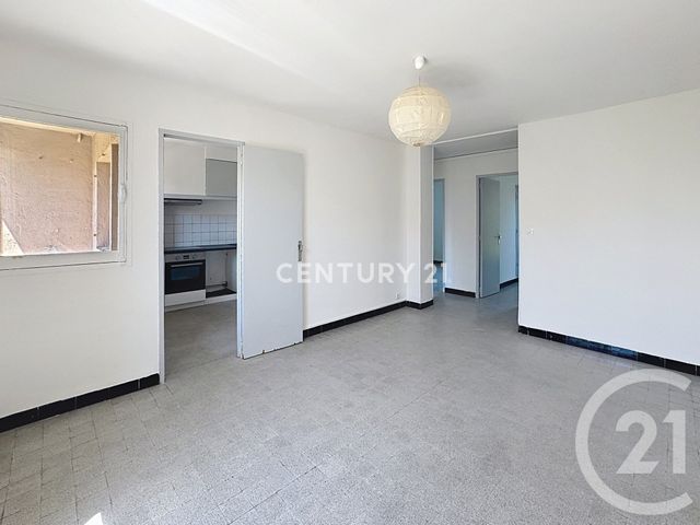 Appartement T3 à louer - 3 pièces - 52.74 m2 - AUBAGNE - 13 - PROVENCE-ALPES-COTE-D-AZUR - Century 21 Agence Beaumond