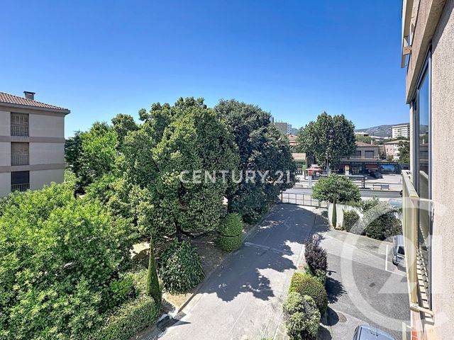 Appartement T3 à louer - 3 pièces - 52.74 m2 - AUBAGNE - 13 - PROVENCE-ALPES-COTE-D-AZUR - Century 21 Agence Beaumond