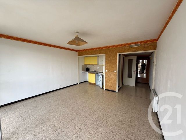 Appartement F1 à vendre - 1 pièce - 32.0 m2 - AUBAGNE - 13 - PROVENCE-ALPES-COTE-D-AZUR - Century 21 Agence Beaumond