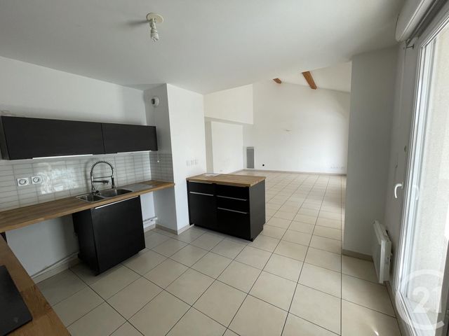 Appartement T4 à louer - 4 pièces - 116.33 m2 - LA CIOTAT - 13 - PROVENCE-ALPES-COTE-D-AZUR - Century 21 Agence Beaumond