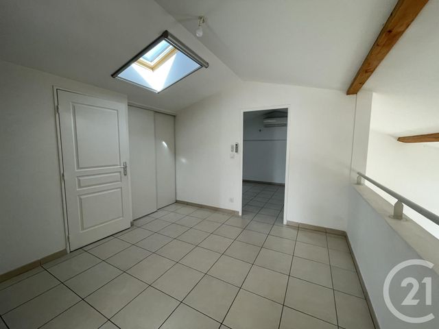 Appartement T4 à louer - 4 pièces - 116.33 m2 - LA CIOTAT - 13 - PROVENCE-ALPES-COTE-D-AZUR - Century 21 Agence Beaumond