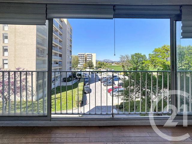 Appartement T2 à louer - 2 pièces - 38.11 m2 - AUBAGNE - 13 - PROVENCE-ALPES-COTE-D-AZUR - Century 21 Agence Beaumond