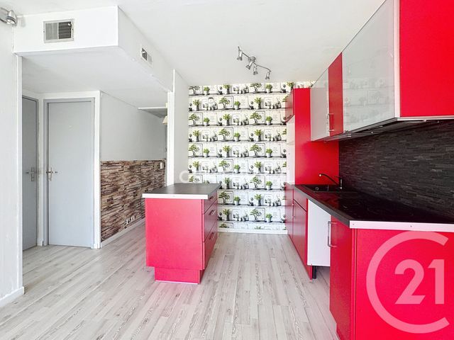 Appartement T2 à louer - 2 pièces - 38.11 m2 - AUBAGNE - 13 - PROVENCE-ALPES-COTE-D-AZUR - Century 21 Agence Beaumond