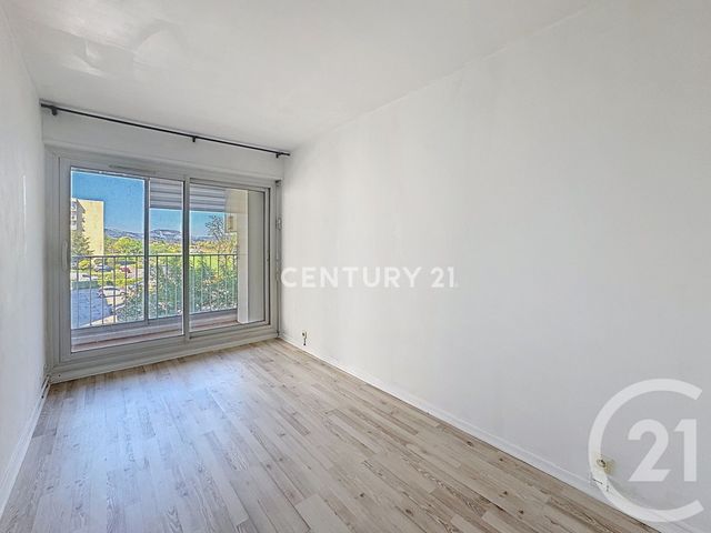 Appartement T2 à louer - 2 pièces - 38.11 m2 - AUBAGNE - 13 - PROVENCE-ALPES-COTE-D-AZUR - Century 21 Agence Beaumond