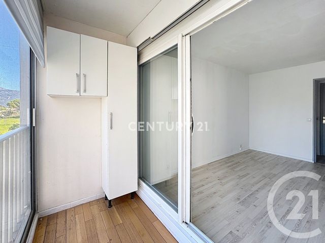 Appartement T2 à louer - 2 pièces - 38.11 m2 - AUBAGNE - 13 - PROVENCE-ALPES-COTE-D-AZUR - Century 21 Agence Beaumond