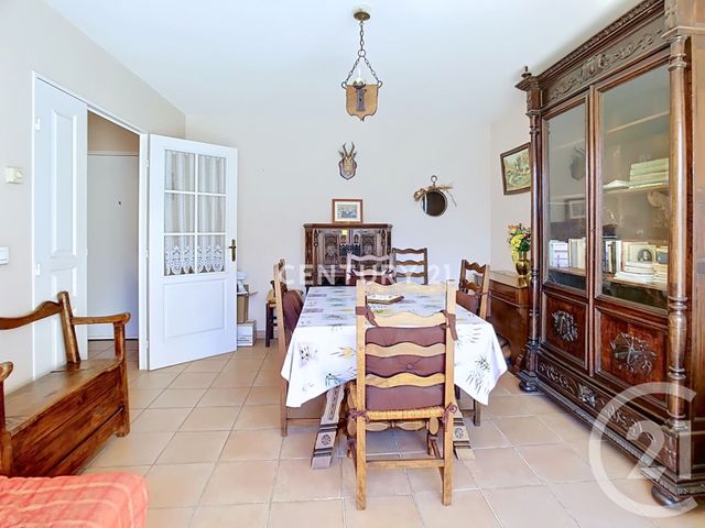 Appartement F2 à vendre - 2 pièces - 44.8 m2 - AUBAGNE - 13 - PROVENCE-ALPES-COTE-D-AZUR - Century 21 Agence Beaumond