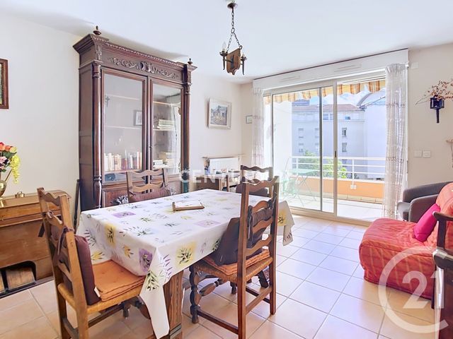 Appartement F2 à vendre - 2 pièces - 44.8 m2 - AUBAGNE - 13 - PROVENCE-ALPES-COTE-D-AZUR - Century 21 Agence Beaumond