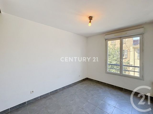 Appartement T3 à louer - 3 pièces - 60.92 m2 - MARSEILLE - 13008 - PROVENCE-ALPES-COTE-D-AZUR - Century 21 Agence Beaumond