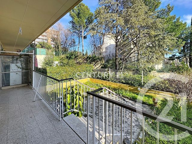 Appartement T4 à louer - 4 pièces - 75.14 m2 - AUBAGNE - 13 - PROVENCE-ALPES-COTE-D-AZUR - Century 21 Agence Beaumond