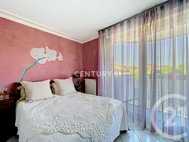 Appartement Studio à vendre - 1 pièce - 30.1 m2 - AUBAGNE - 13 - PROVENCE-ALPES-COTE-D-AZUR - Century 21 Agence Beaumond