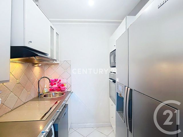 Appartement Studio à vendre - 1 pièce - 30.1 m2 - AUBAGNE - 13 - PROVENCE-ALPES-COTE-D-AZUR - Century 21 Agence Beaumond