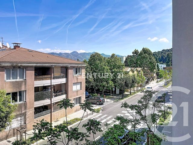 Appartement Studio à vendre - 1 pièce - 30.1 m2 - AUBAGNE - 13 - PROVENCE-ALPES-COTE-D-AZUR - Century 21 Agence Beaumond