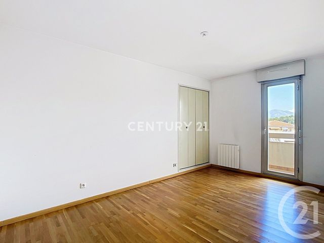 Appartement F4 à vendre - 4 pièces - 98.71 m2 - AUBAGNE - 13 - PROVENCE-ALPES-COTE-D-AZUR - Century 21 Agence Beaumond