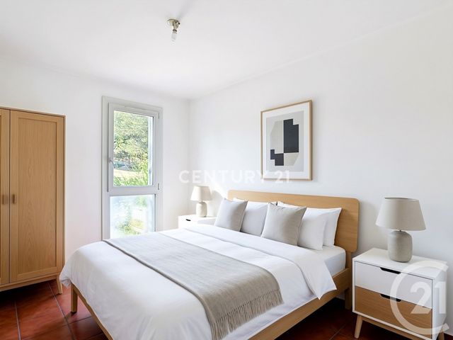 Appartement F2 à vendre - 2 pièces - 32.0 m2 - AUBAGNE - 13 - PROVENCE-ALPES-COTE-D-AZUR - Century 21 Agence Beaumond