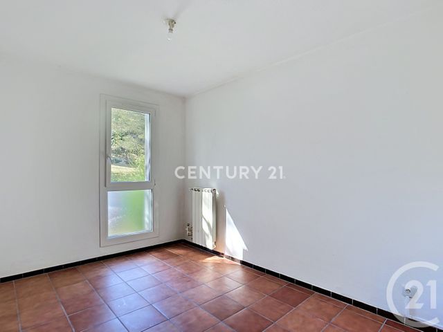 Appartement F2 à vendre - 2 pièces - 32.0 m2 - AUBAGNE - 13 - PROVENCE-ALPES-COTE-D-AZUR - Century 21 Agence Beaumond