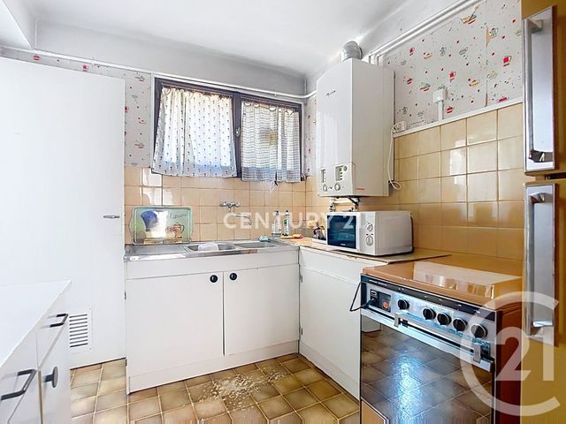 Appartement F3 à vendre - 3 pièces - 59.96 m2 - AUBAGNE - 13 - PROVENCE-ALPES-COTE-D-AZUR - Century 21 Agence Beaumond