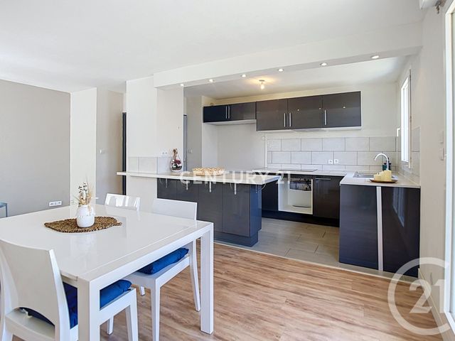 Appartement F2 à vendre - 2 pièces - 51.0 m2 - AUBAGNE - 13 - PROVENCE-ALPES-COTE-D-AZUR - Century 21 Agence Beaumond