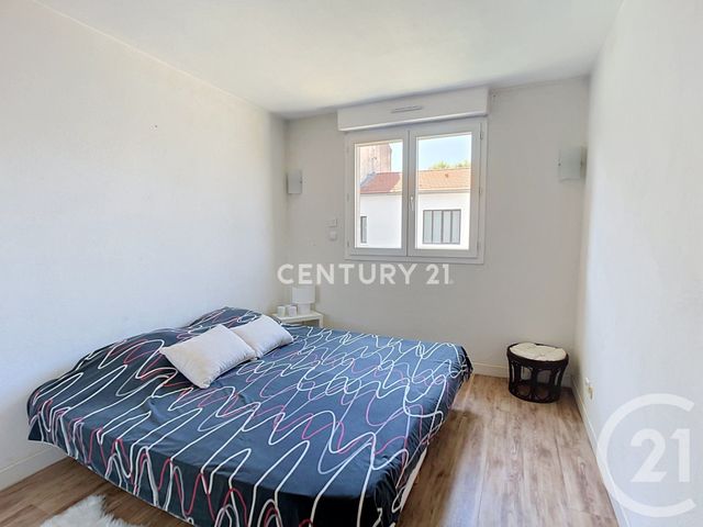Appartement F2 à vendre - 2 pièces - 51.0 m2 - AUBAGNE - 13 - PROVENCE-ALPES-COTE-D-AZUR - Century 21 Agence Beaumond