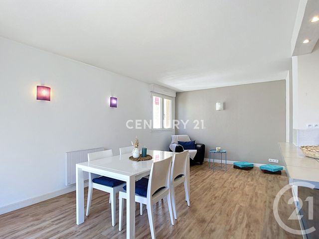 Appartement F2 à vendre - 2 pièces - 51.0 m2 - AUBAGNE - 13 - PROVENCE-ALPES-COTE-D-AZUR - Century 21 Agence Beaumond