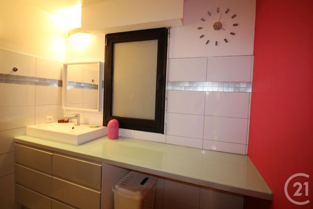 Appartement T2 à louer - 2 pièces - 41.29 m2 - ROQUEFORT LA BEDOULE - 13 - PROVENCE-ALPES-COTE-D-AZUR - Century 21 Agence Beaumond