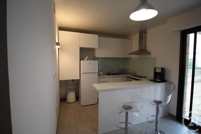 Appartement T2 à louer - 2 pièces - 41.29 m2 - ROQUEFORT LA BEDOULE - 13 - PROVENCE-ALPES-COTE-D-AZUR - Century 21 Agence Beaumond