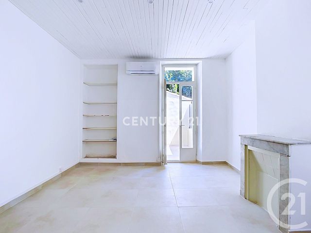 Appartement T2 à vendre - 2 pièces - 37.6 m2 - AUBAGNE - 13 - PROVENCE-ALPES-COTE-D-AZUR - Century 21 Agence Beaumond